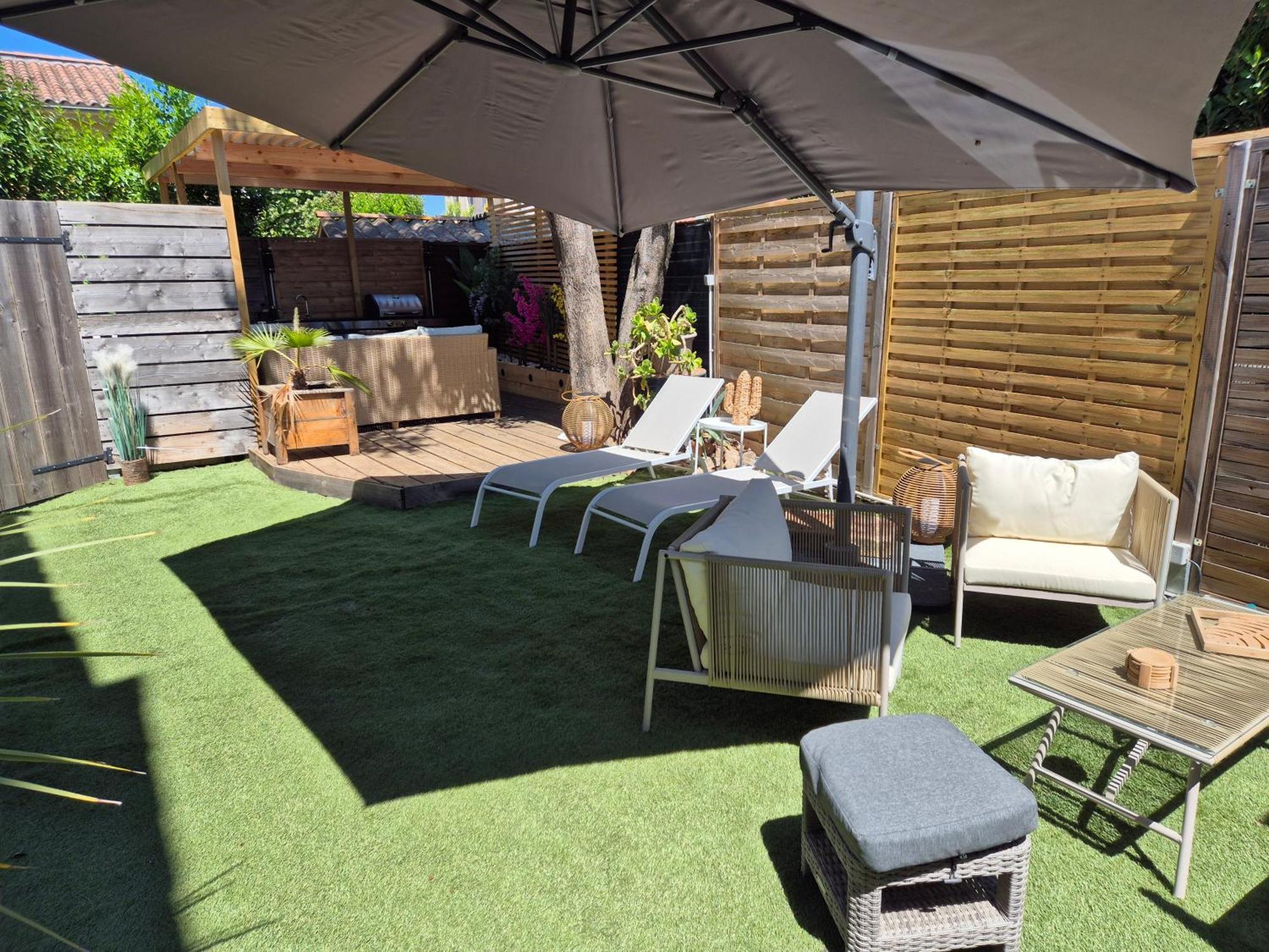Magnifique Appartement 2 Chambres Avec 50 M2 De Jardin Privatif La Crau Exteriör bild